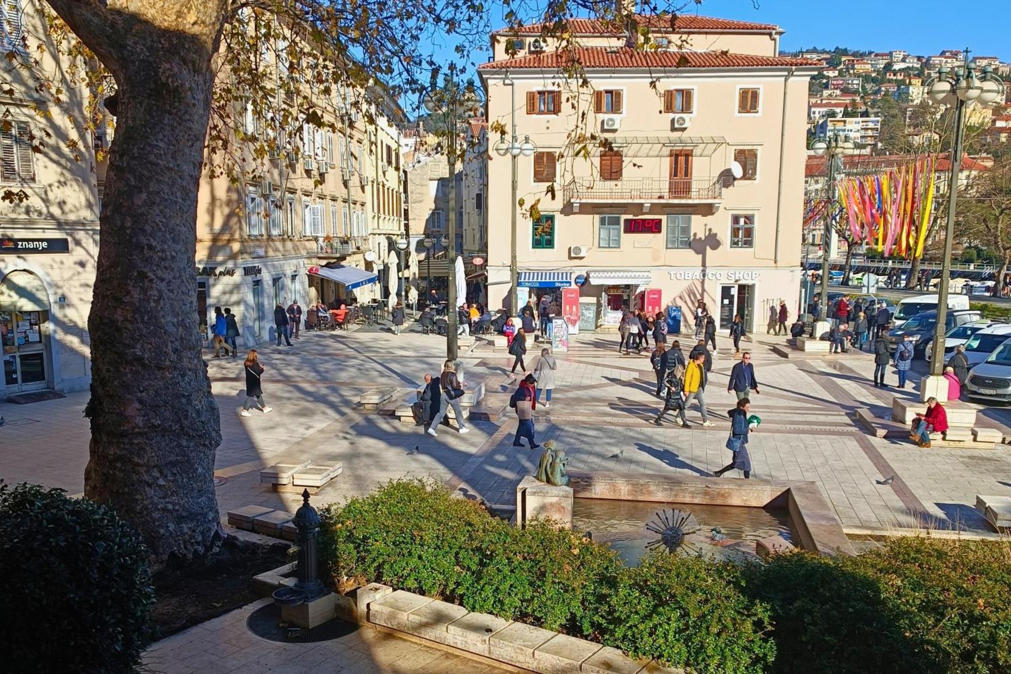 City Life Rijeka Extérieur photo